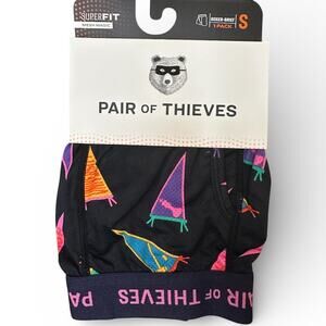 Pair of Thieves Men’s Boxer Briefs Size Small NWT Fun Print